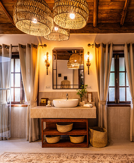 en suite bathroom