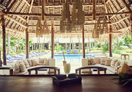 Poolside dining